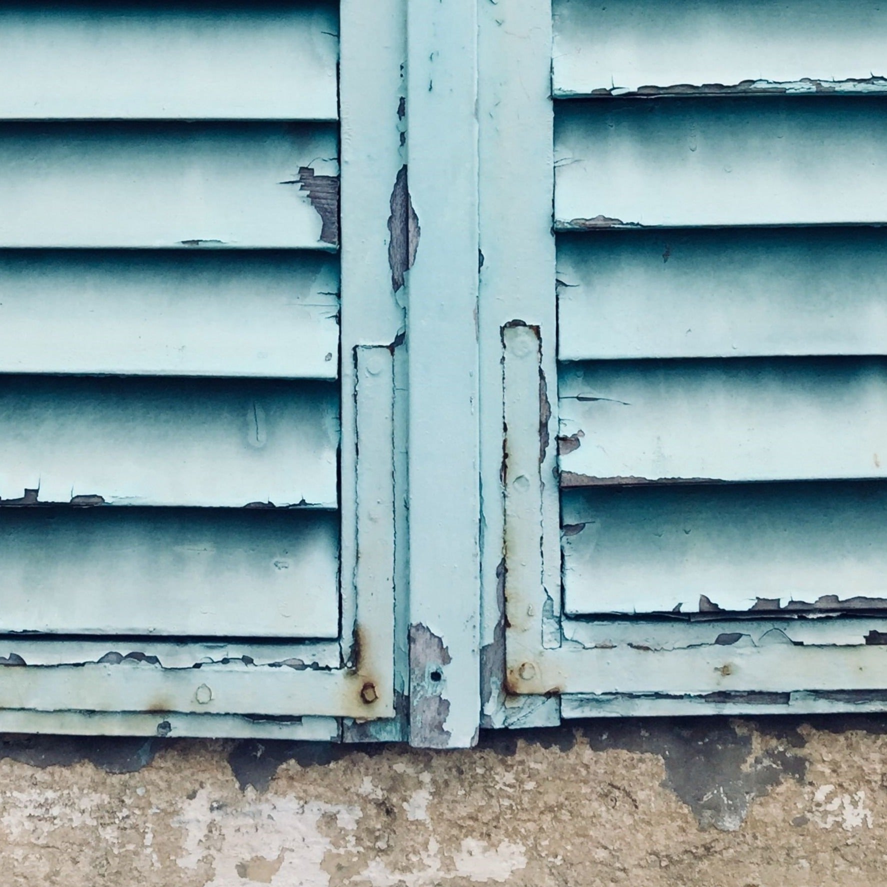 BRENNOFIX Radikal Abbeizer mit extrem kurzer Einwirkzeit zur Entfernung von Lack- und Farbschichten Anwendungsbeispiel